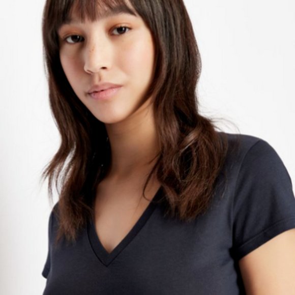 Armani Exchange Women's Slim Fit V- Neck Short Sleeve T-Shirt Navy - Picture 3 of 5